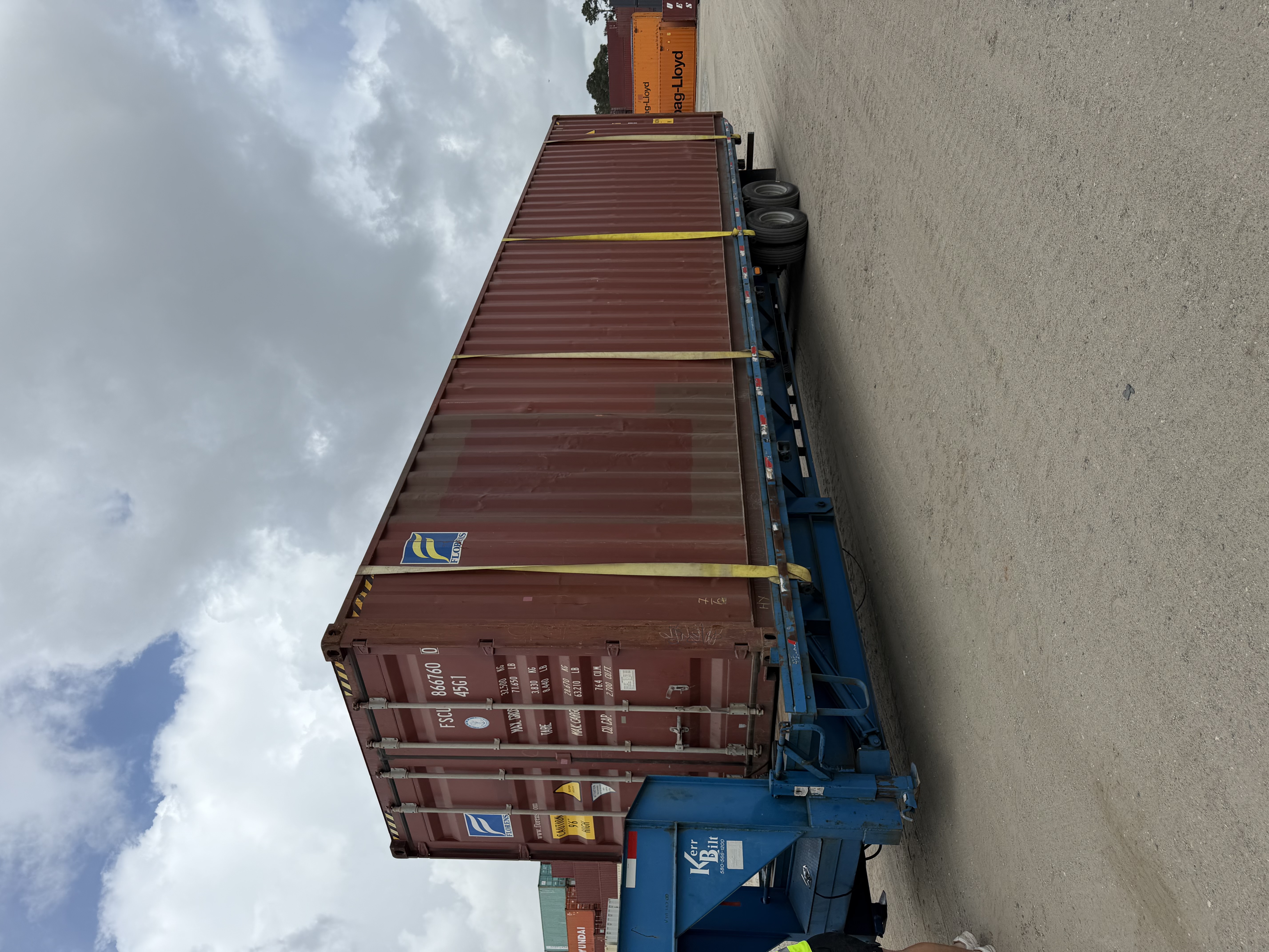 40ft container photo 2